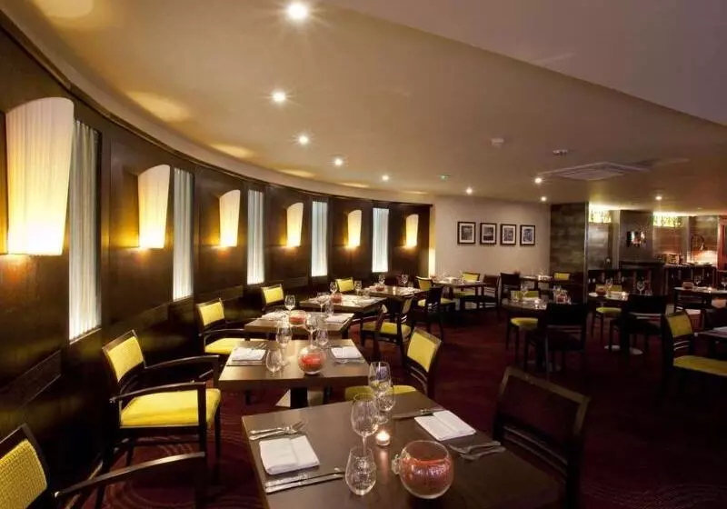 Resort Gloucester Robinswood Hotel, Bw Signature Collection