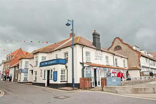 호텔 The Two Lifeboats