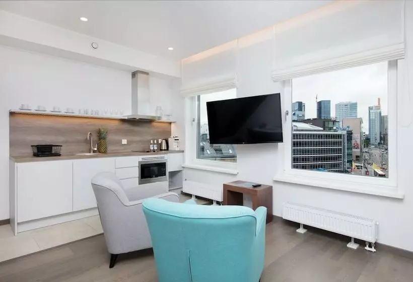 8era Business Executive Rotermanni Apts