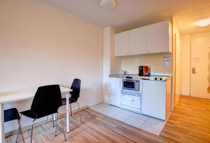 Anstatthotel Hochdorf   Self Check In