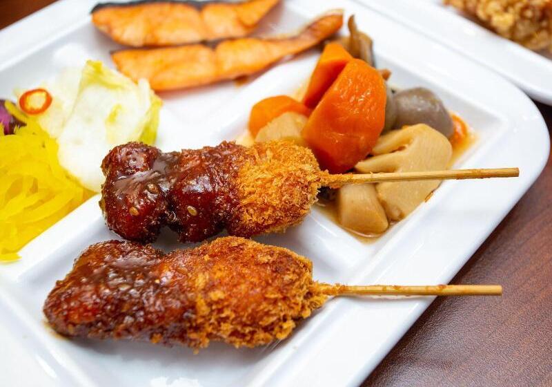 فندق Kuretake Inn Premium Ogaki Ekimae