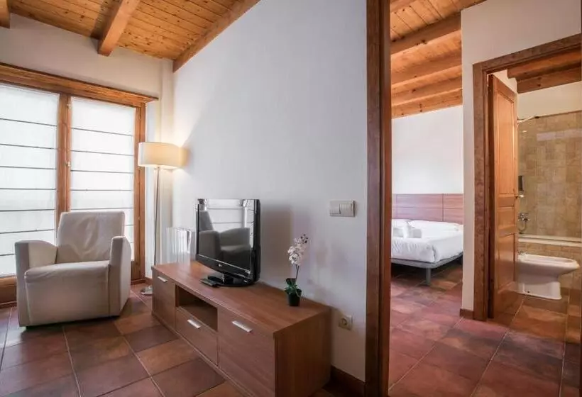 Apartamentos Snö Mont Romies Unhola