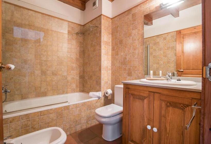 Apartamentos Snö Mont Romies Unhola