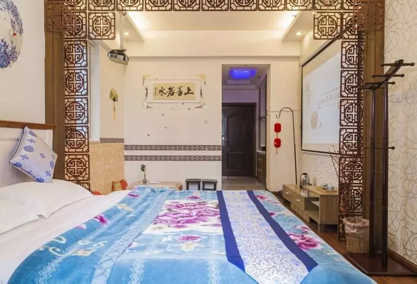 Chengdu Azure Apartment