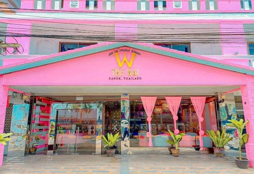 The Wai Hotel Danok