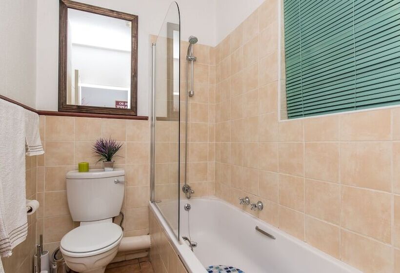 Jozistay Savannah Apartments