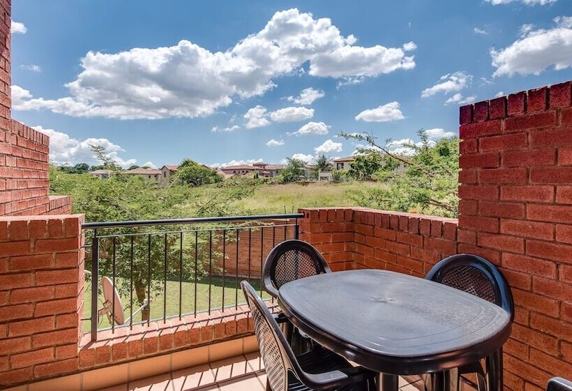 Jozistay Savannah Apartments