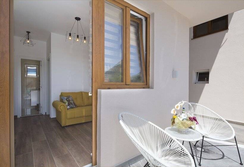 پانسیون Apartments Lazy Hill