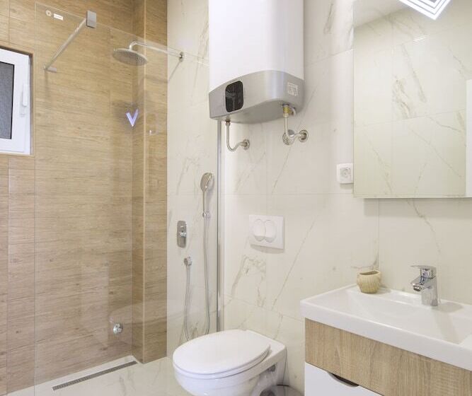 پانسیون Apartments Lazy Hill