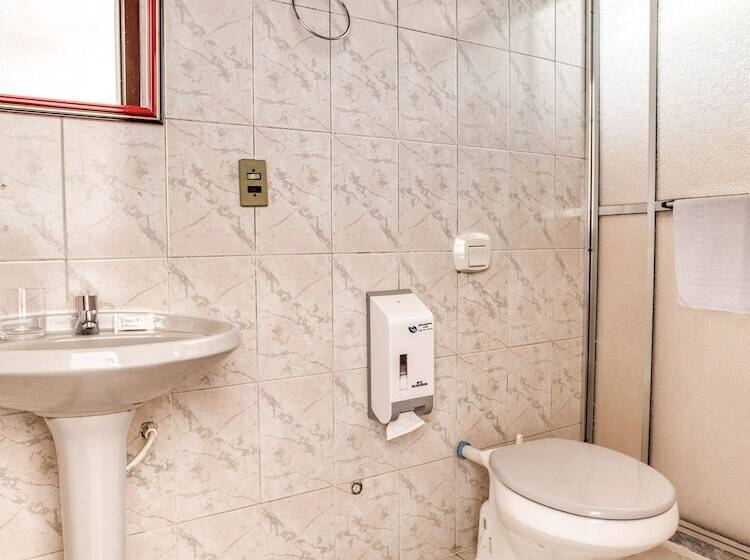 پانسیون Pousada Lago De Garda