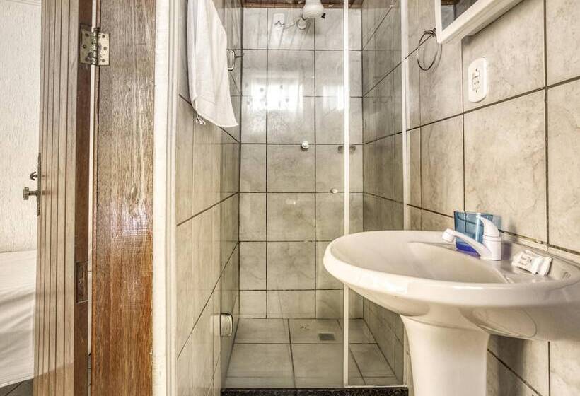 پانسیون Pousada Lago De Garda