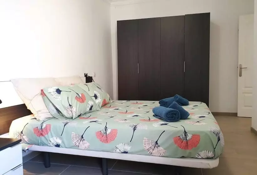 Pizarro Oceanfront By Canary365