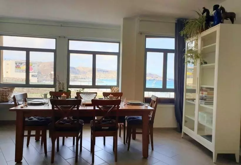 Pizarro Oceanfront By Canary365