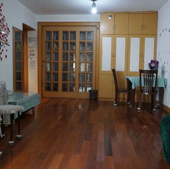 Shanghai Mofang Style Girls' Hostel