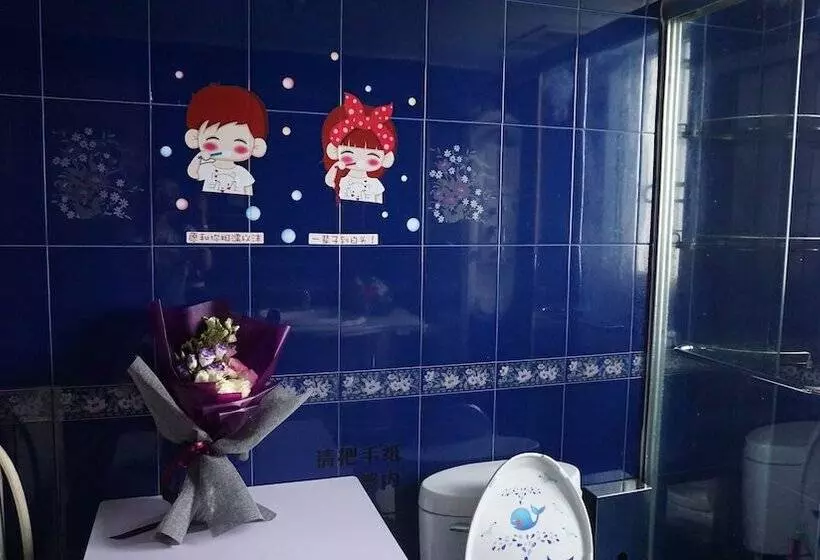Shanghai Mofang Style Girls' Hostel