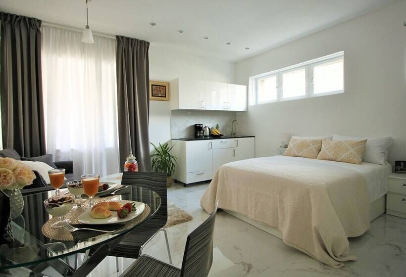 Split Centre Vivere Apartment