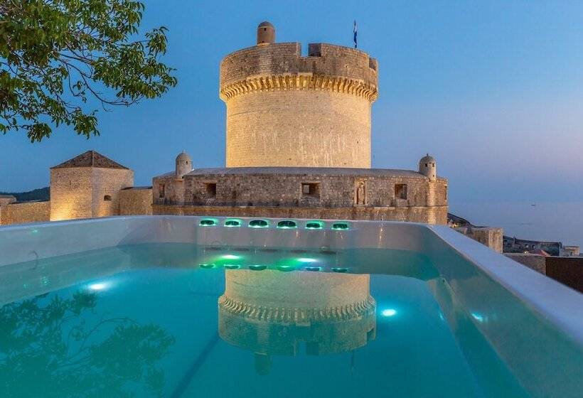 Hedera Estate, Villa Hedera V