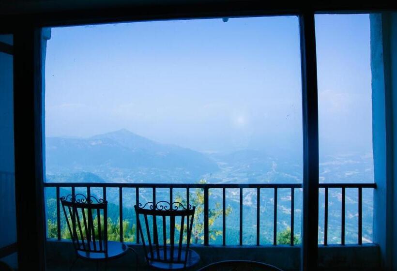 Bandipur Mountain Resort