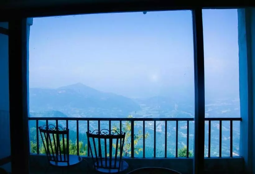 Bandipur Mountain Resort