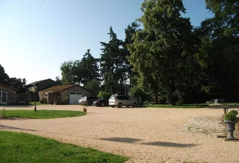 Aamiaismajoitus (B&B) Château De Belle Vue