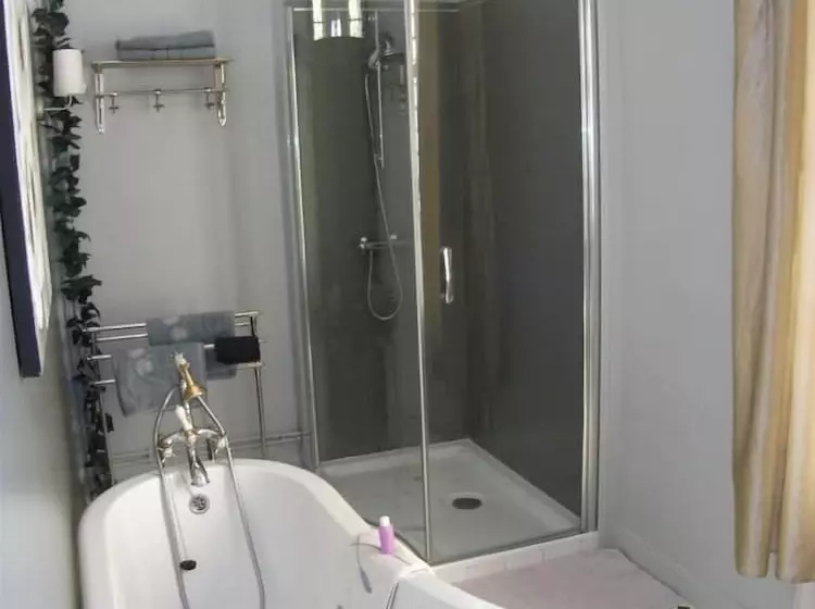 Aamiaismajoitus (B&B) Château De Belle Vue