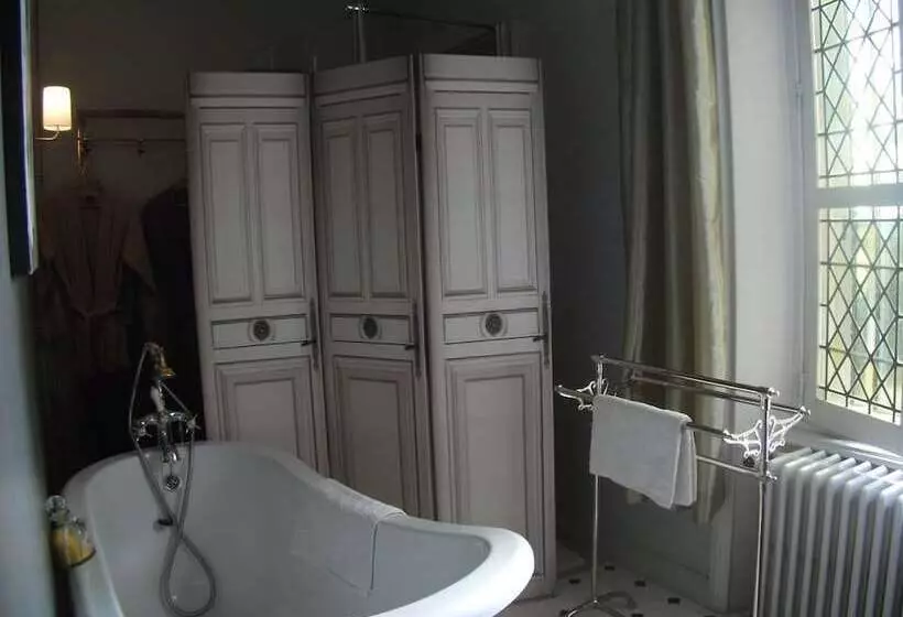 Aamiaismajoitus (B&B) Château De Belle Vue