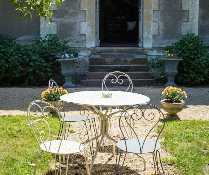 Aamiaismajoitus (B&B) Château De Belle Vue