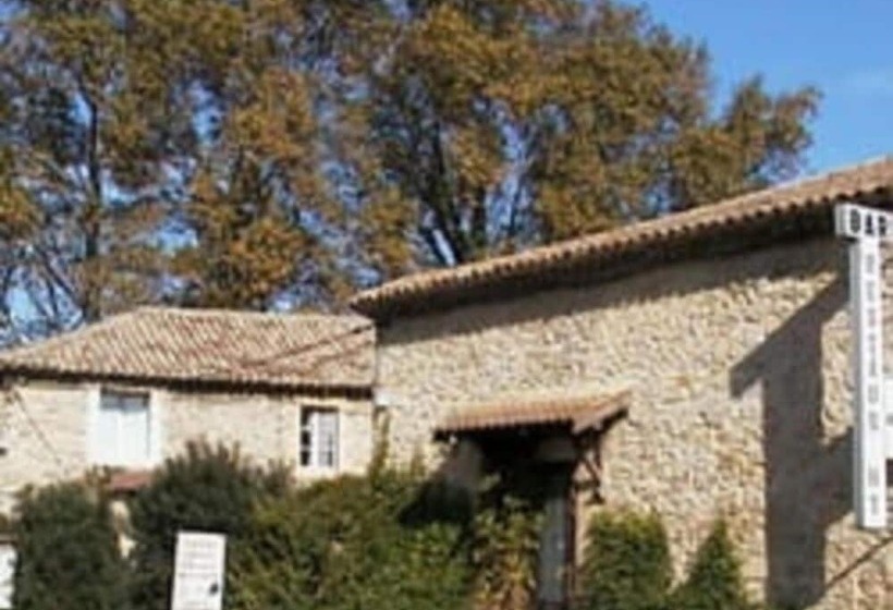 ホテル L Auberge Du Moulin De La Tave