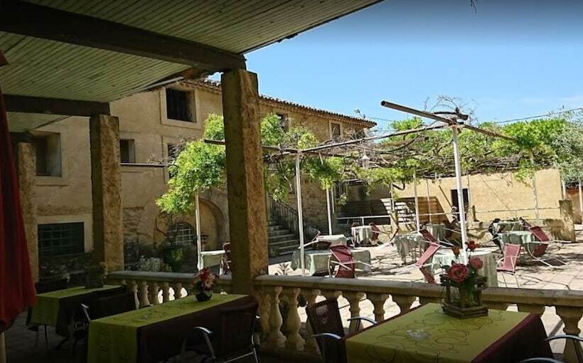 ホテル L Auberge Du Moulin De La Tave