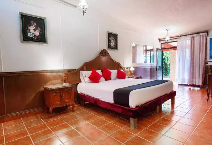 ホテル Hacienda San Antonio