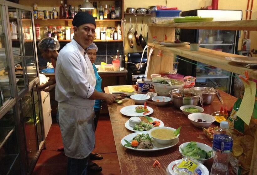 هتل Tranquility Bay Beach Retreat