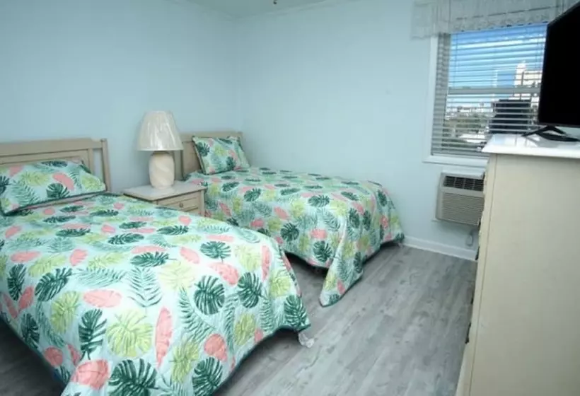 Ocean Pier Iv By Elliott Beach Rentals