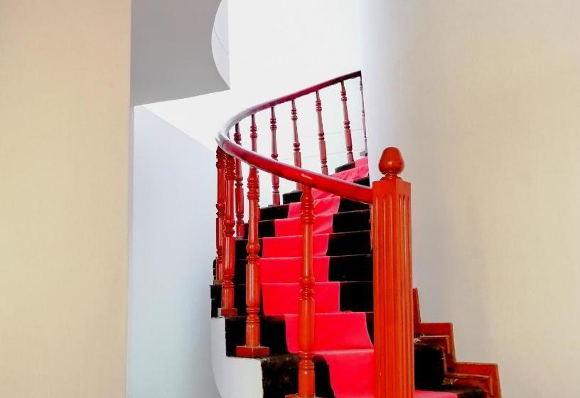 پانسیون Santa Victoria House