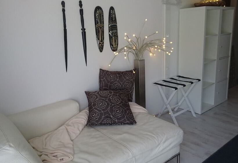 K82 Studio Hotel Relax&work