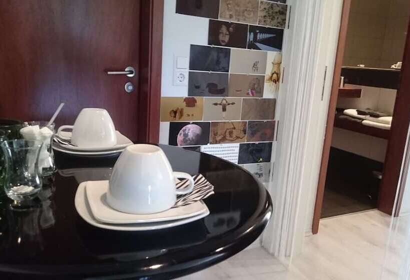 K82 Studio Hotel Relax&work