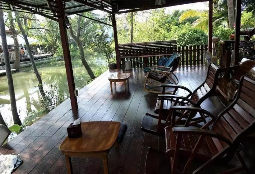 ホテル Aple Homestay