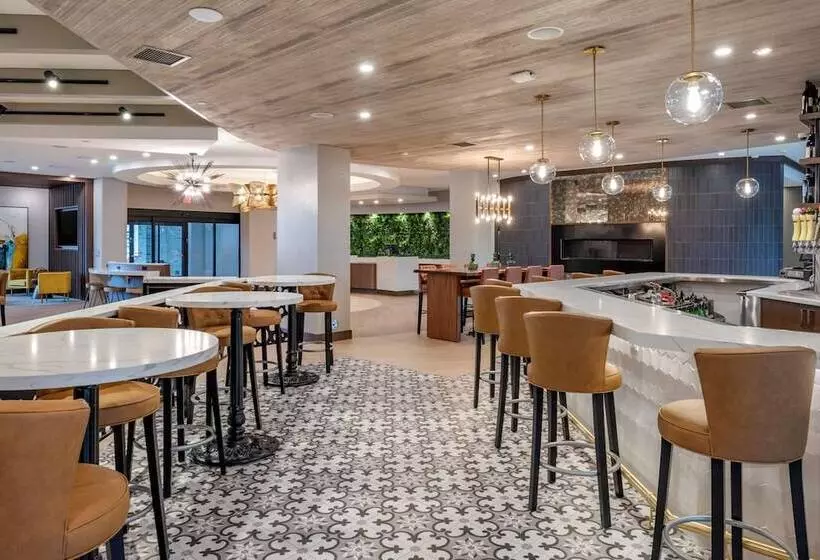 Cambria Hotel Detroit Shelby Township