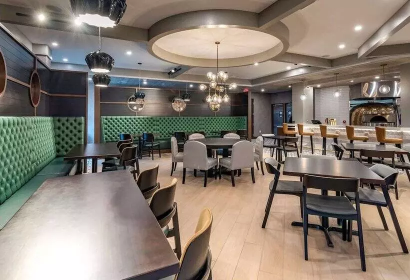Cambria Hotel Detroit Shelby Township