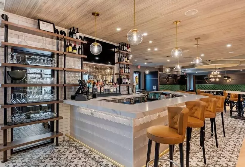 Cambria Hotel Detroit Shelby Township