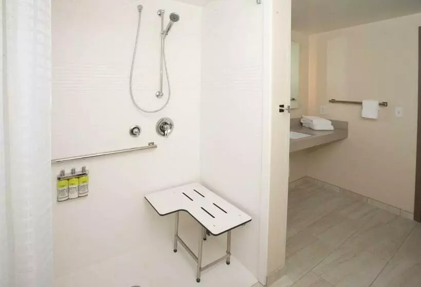 Hotelli Candlewood Suites   Cleveland South   Independence, An Ihg