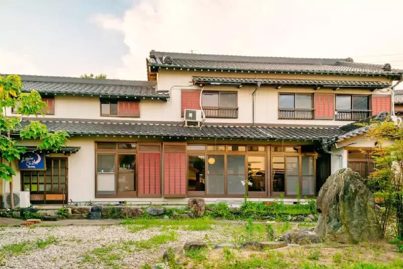 ホテル Kikkake House