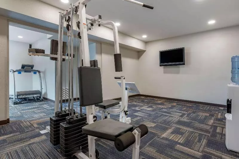 Hotelli Quality Inn & Suites Evansville Downtown