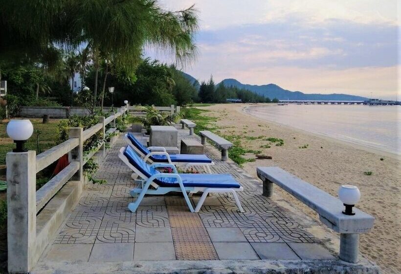 هتل Sea Smile Resort