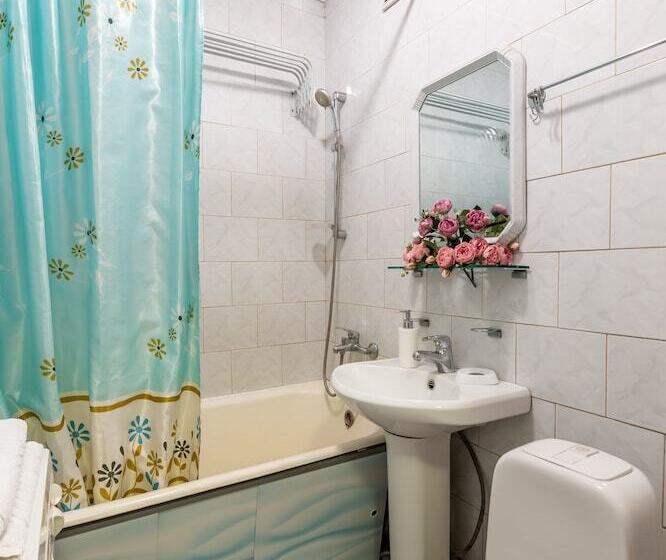 Kvart Boutique Kiyevskiy