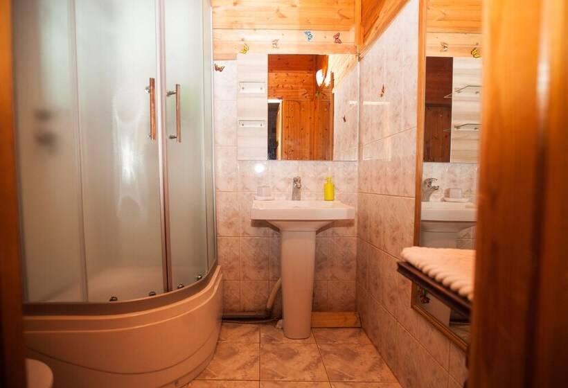 Kvart Boutique Kiyevskiy