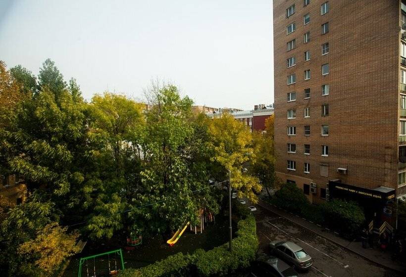 Kvart Boutique Kiyevskiy