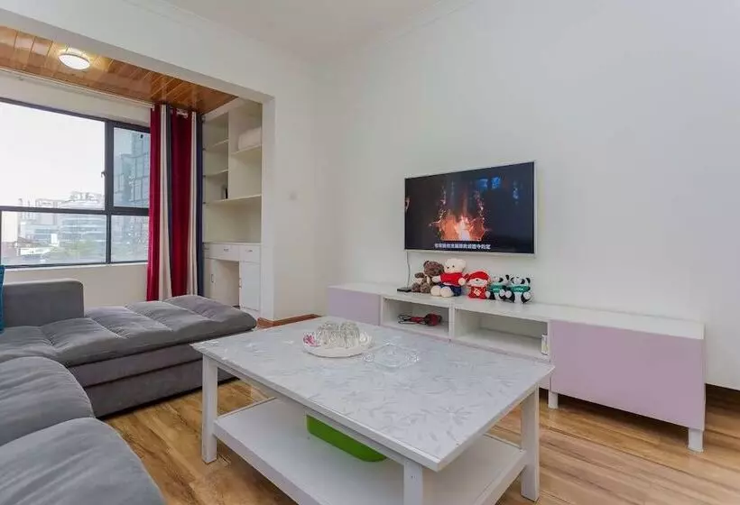 Linjia Boutique Apartment