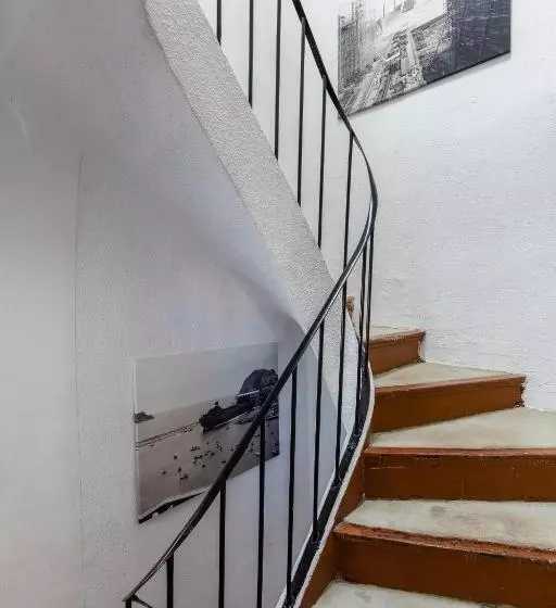 The Crew House La Ciotat   Maison De Pêcheur En Triplex 3 Chambres Et Box Privatif Au Dessus Du Vieu