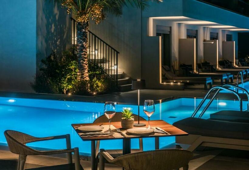 ホテル Riviera Boutique