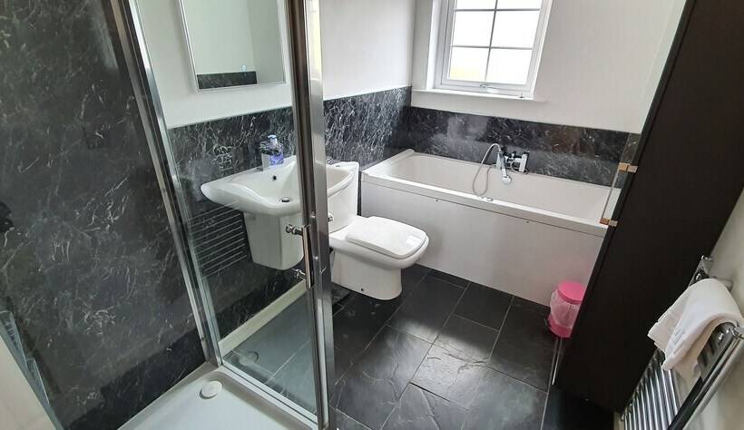 Beautiful Cottage In Stornoway